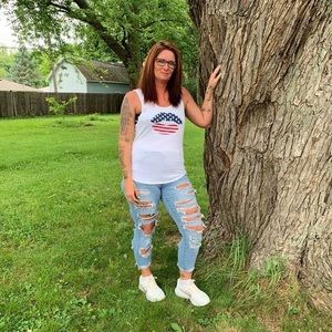 Meet your Posher, Alicia